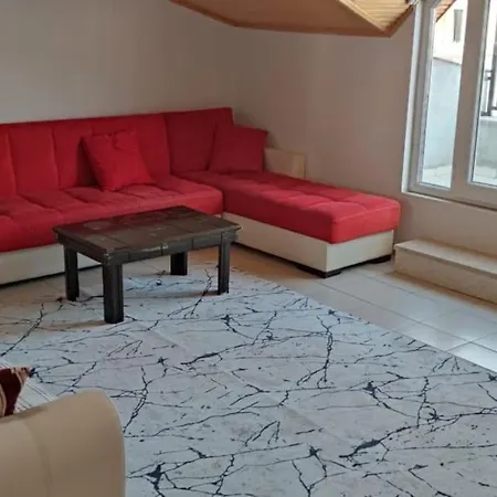 Woodengate Apartman
