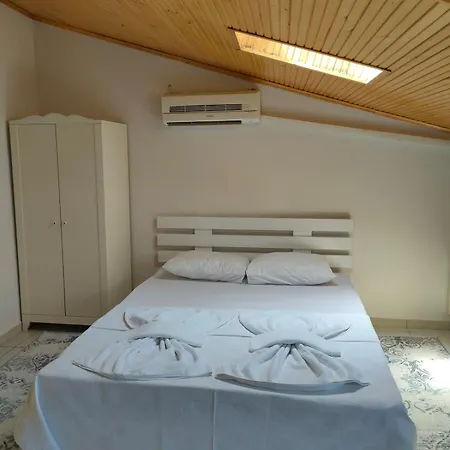 Woodengate Apartman